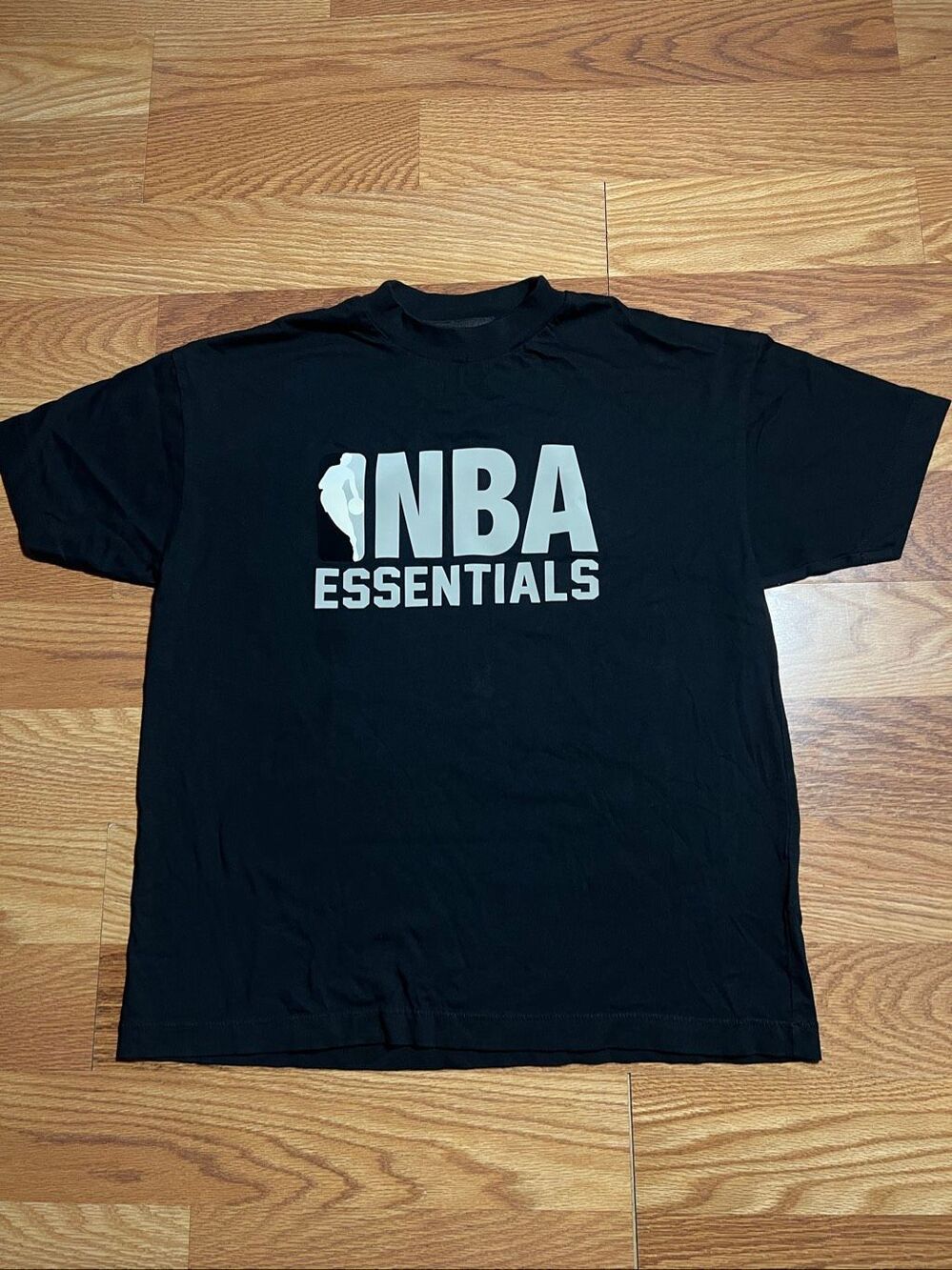 Essentials Fear Of God NBA Black Tee Small